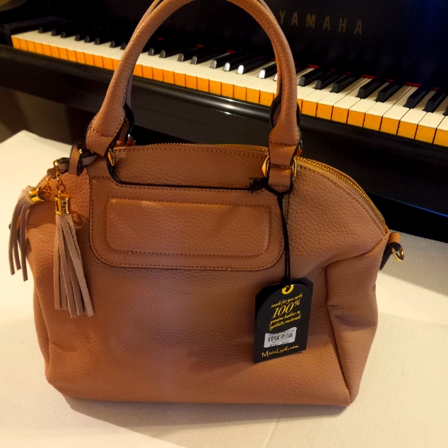 Brand New Moda Luxe Leather Handbag